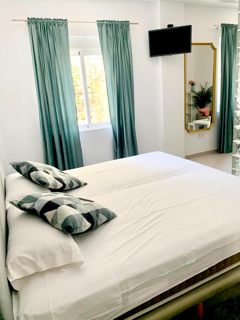 Villamartin Hotel Ghb Dehesa de Campoamor  Exterior foto